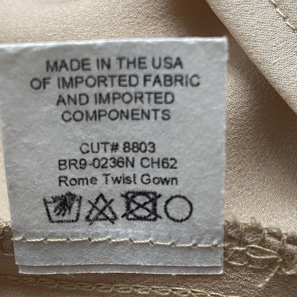 SHOW ME YOUR MUMU Rome Twist Gown  Size XL Champagne Luxe Satin NWOT Bridesmaid - Picture 9 of 9